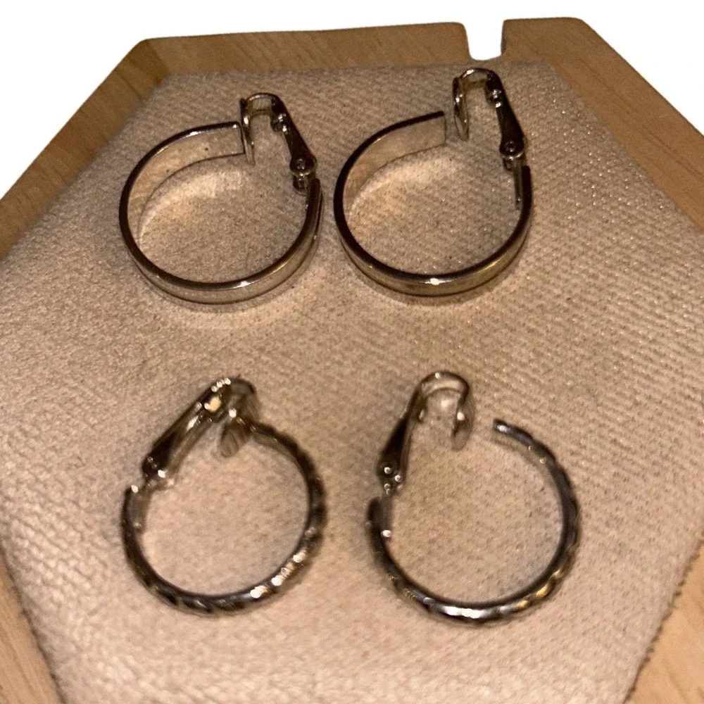 Silver Tone Clip On Hoop Earring Set 2 Pairs Twisted Rope and‎ Polished Smooth
